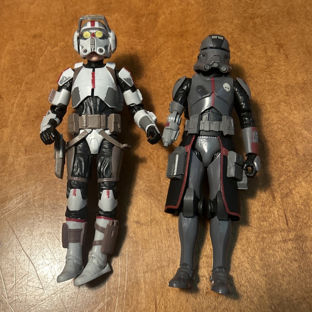 Hasbro Star Wars The Black Series Bad Batch Clone Tech & Echo Action Figures